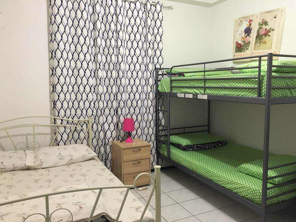 University Apartment Toronto Luaran gambar