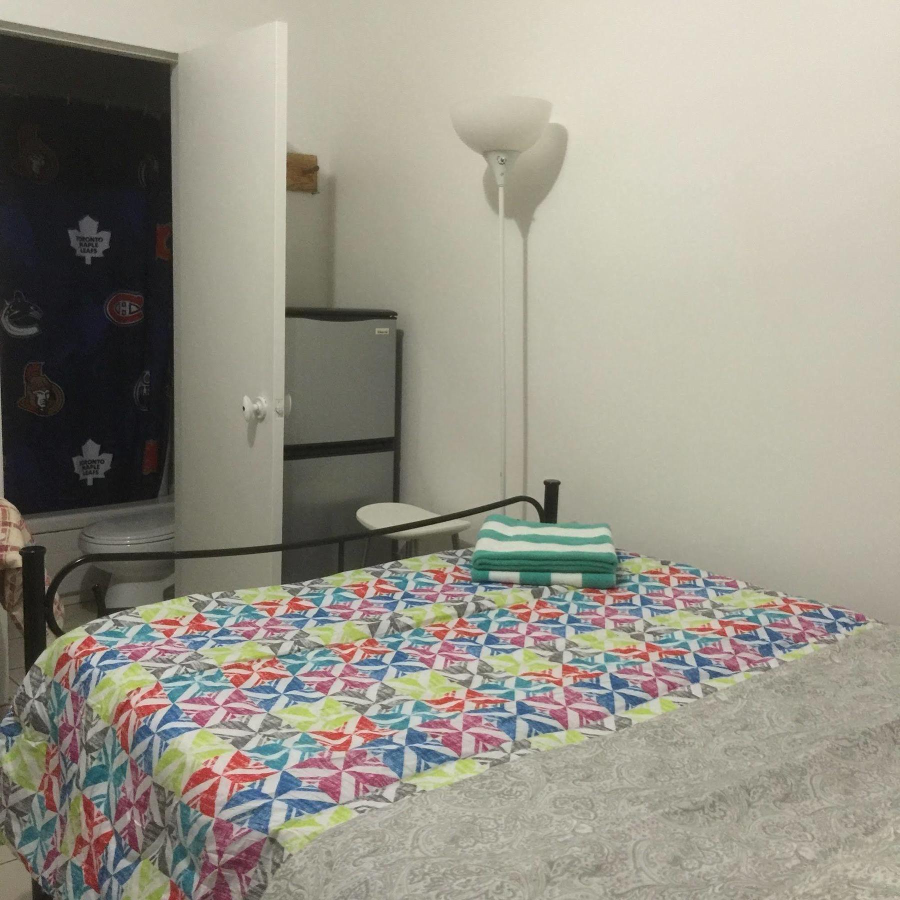 University Apartment Toronto Luaran gambar