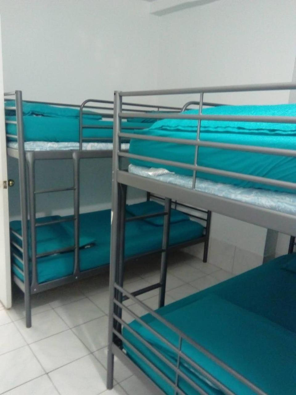University Apartment Toronto Luaran gambar