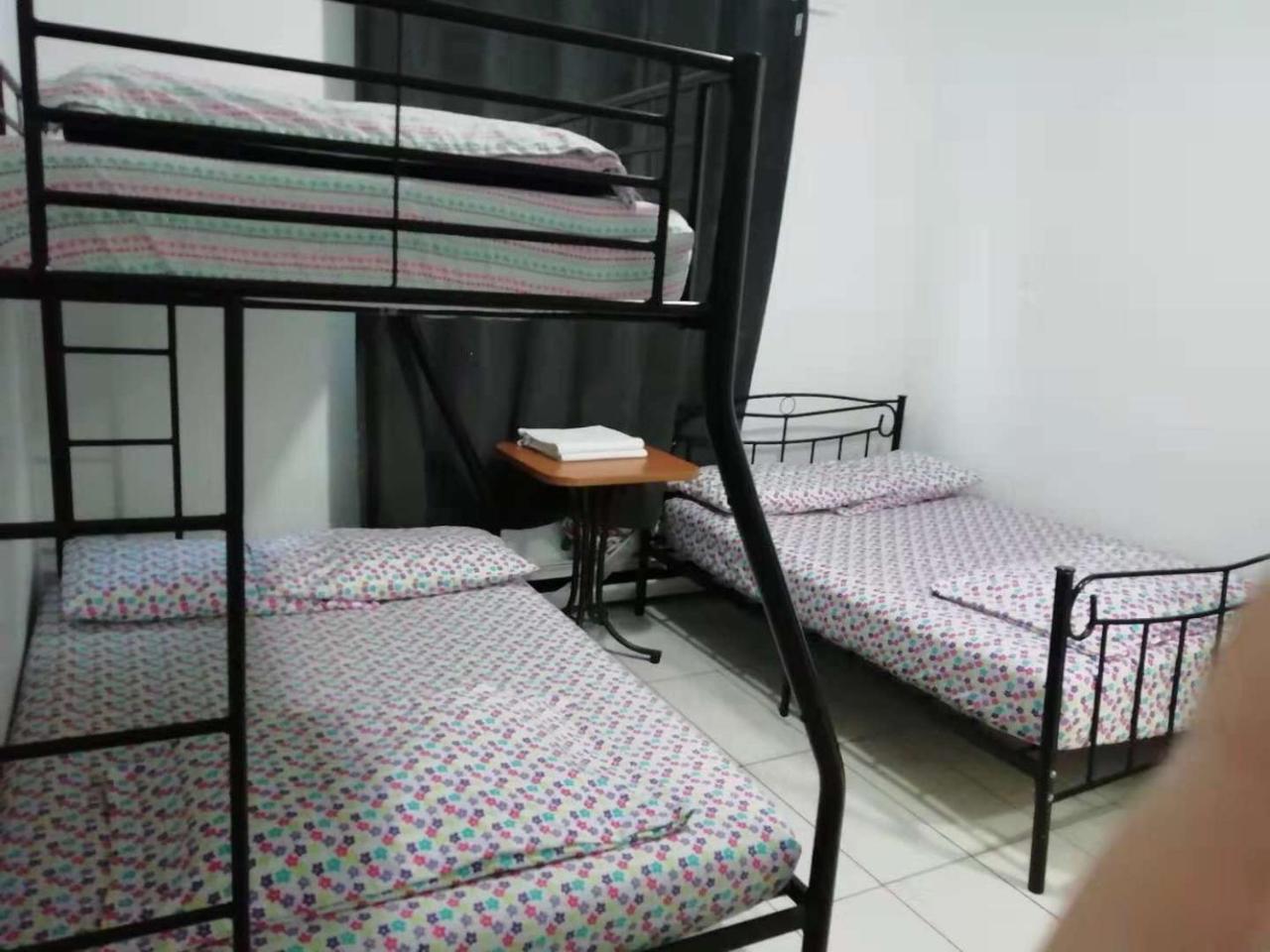 University Apartment Toronto Luaran gambar