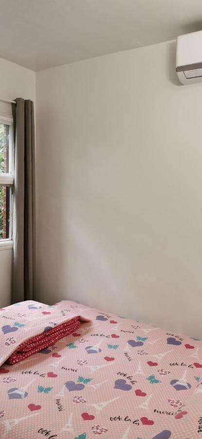 University Apartment Toronto Luaran gambar